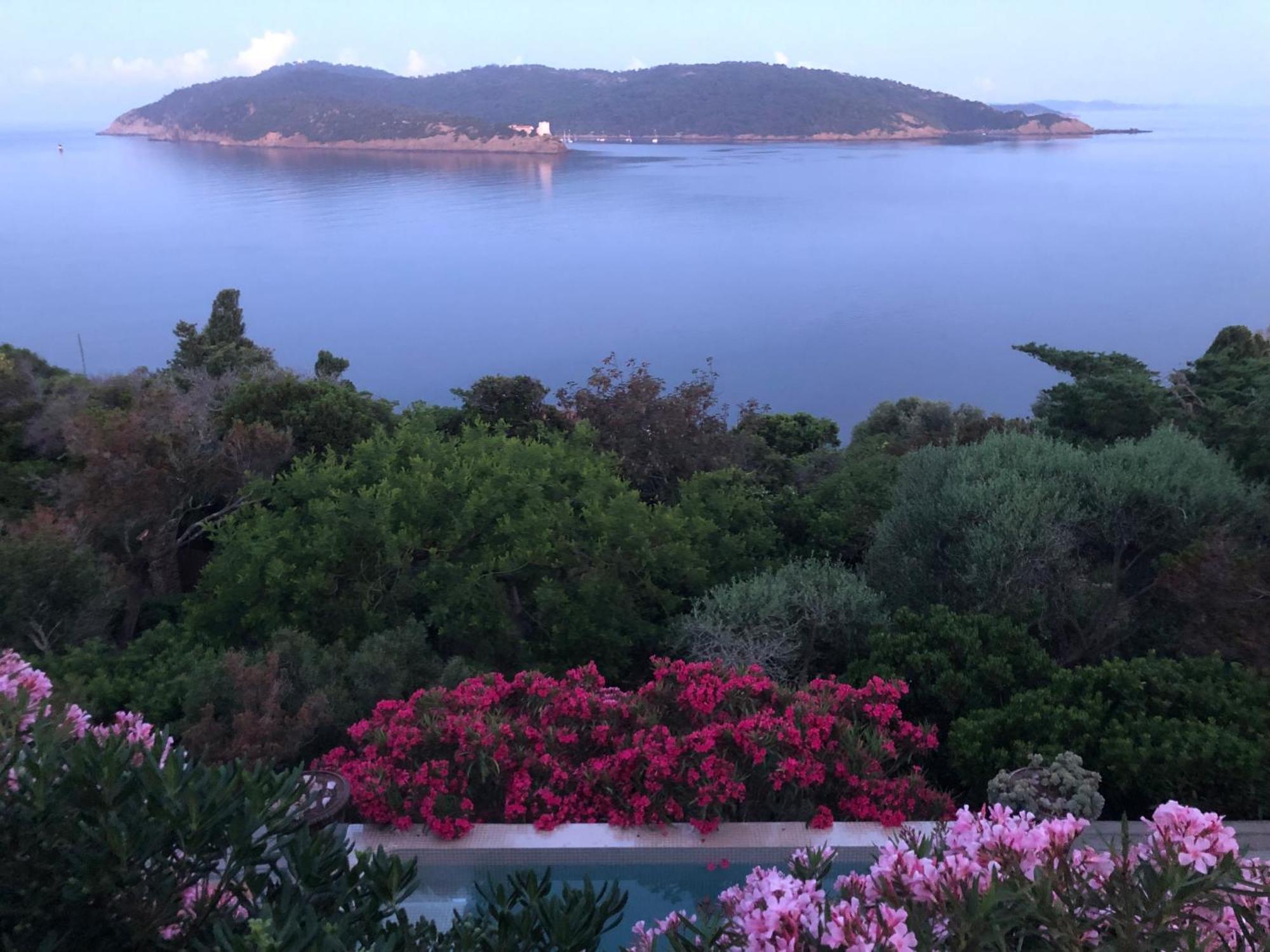 Villa Mirabel Île du Levant Exterior foto